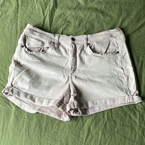 Universal thread pink shorts